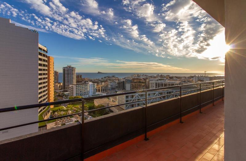 Three-Bedroom Apartment (6-8 Adults) - Penthouse image 1