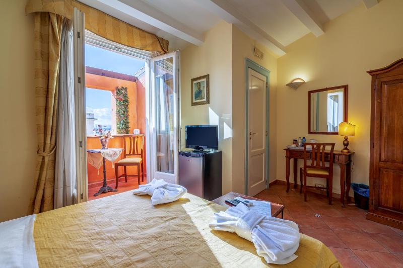 Double or Twin Room with Side Sea View image 1