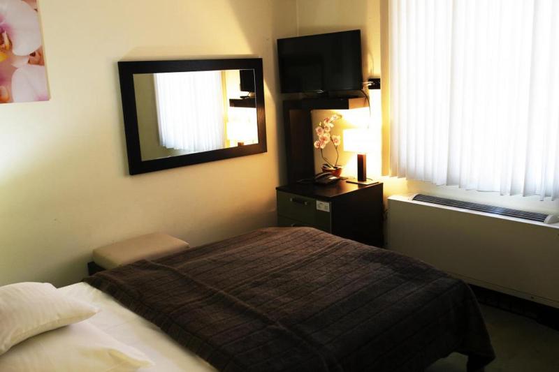 Standard Single Room image 1