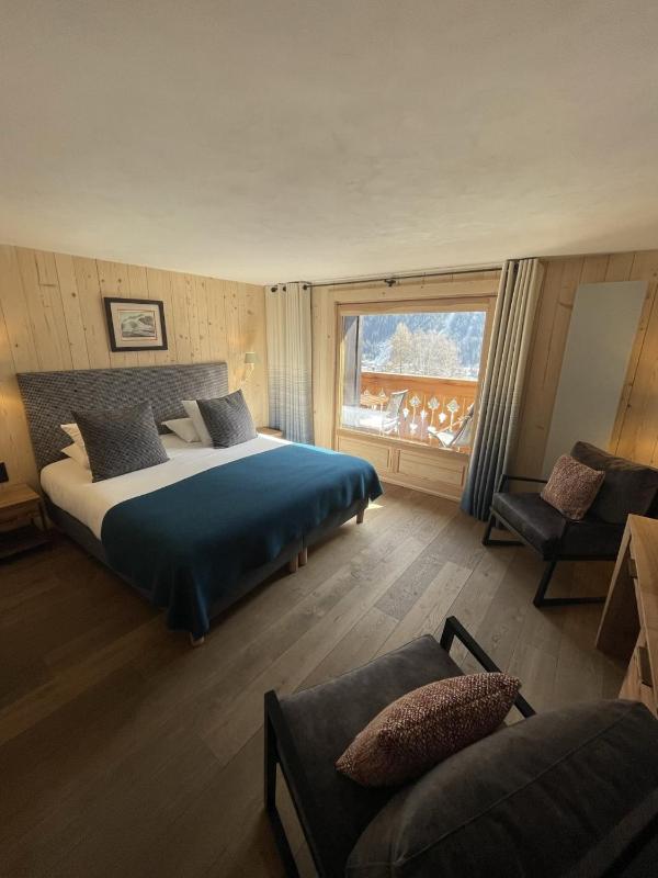 Deluxe Double Room image 3