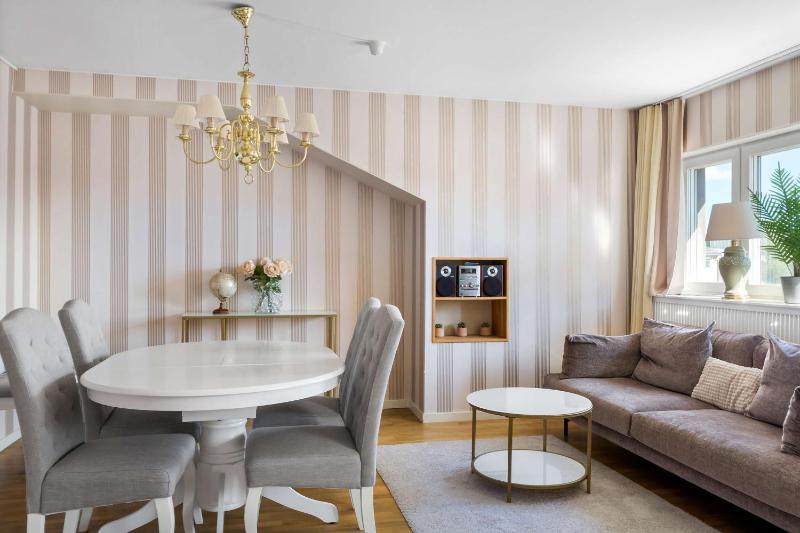 Suite with Double Bed image 3