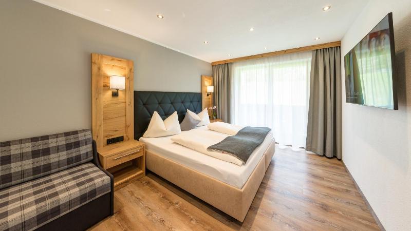 One-Bedroom Apartment with Balcony image 1