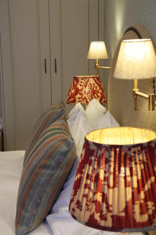 Classic Double Room image 3