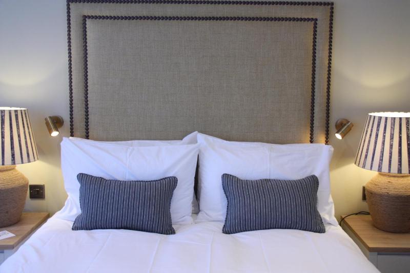 Classic Double Room image 1