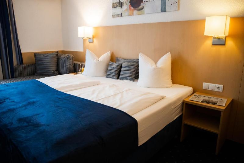 Double Room - Single Use