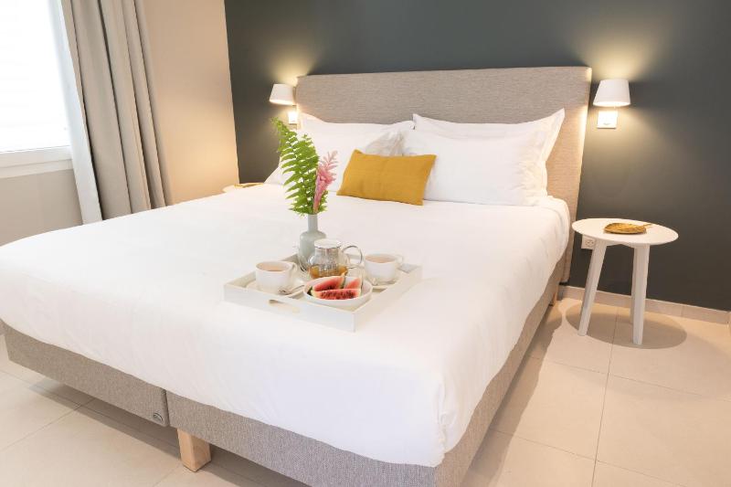 Eden Roc Appartements - image 13