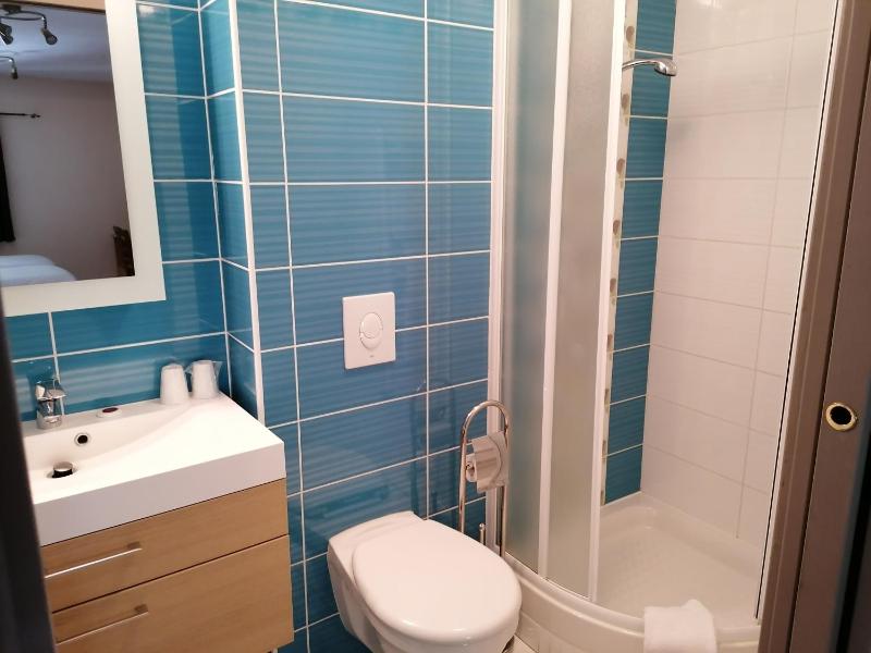 Quadruple Room image 3