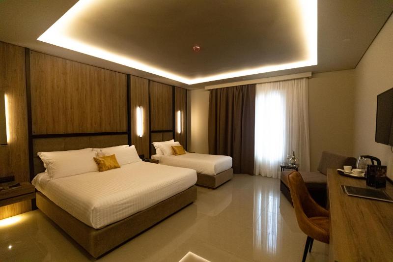 Triple Room image 1