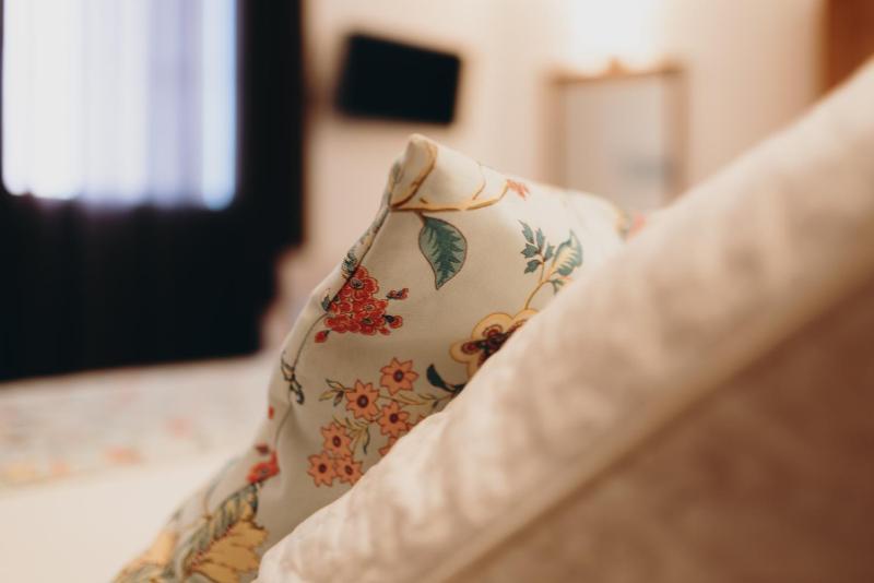 Deluxe Room image 3