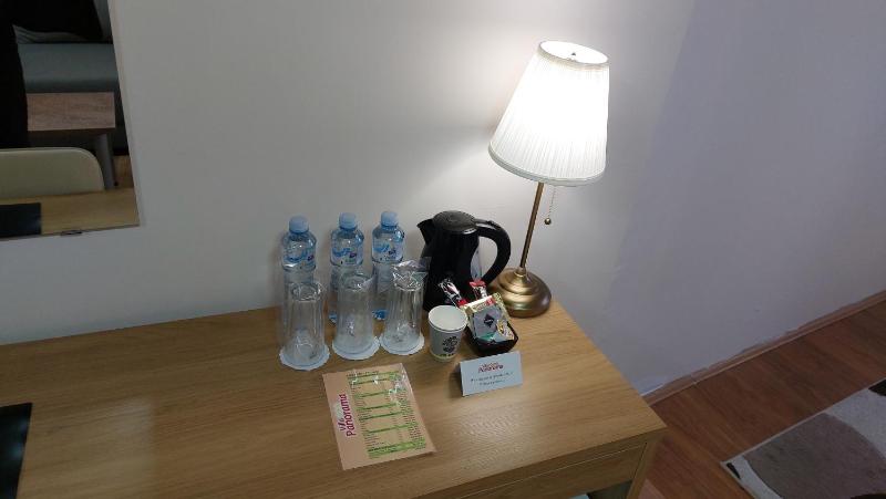 Double Room with Balcony image 4