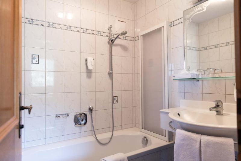 Double Room image 1