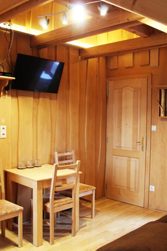 Triple Room with Bathroom image 3