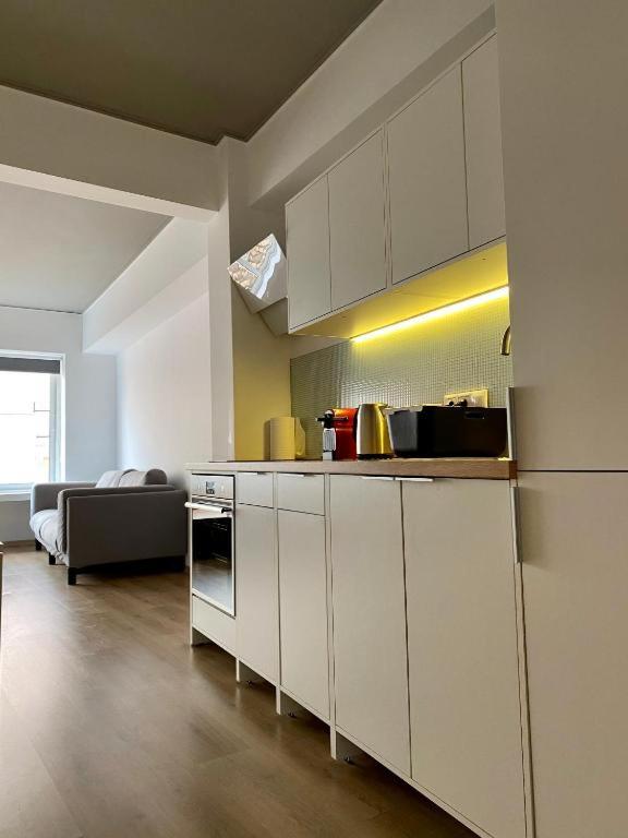 Mosaikon Guesthouses #Nikiou Str - image 11