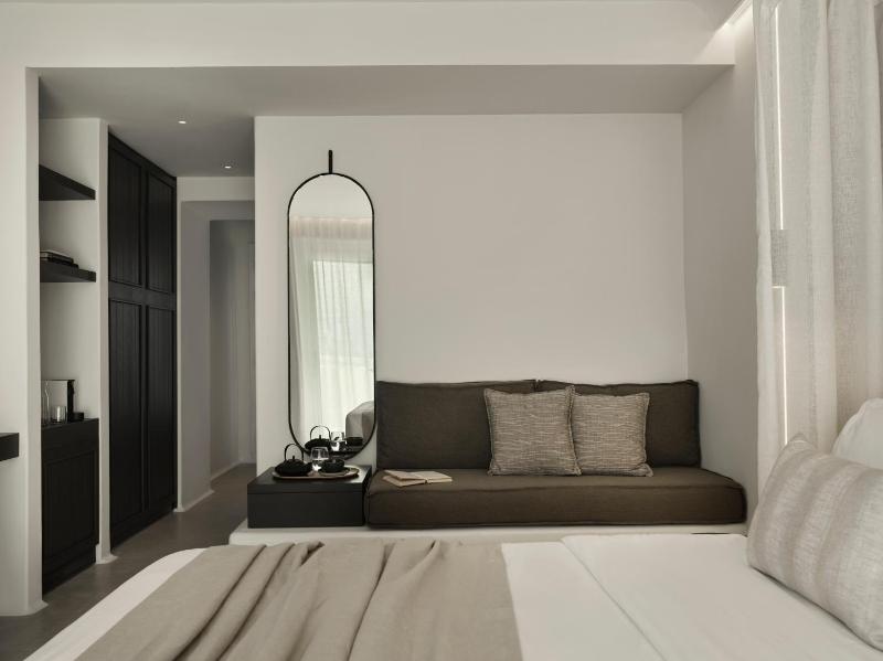 Ezio Bo Luxury Living - image 4