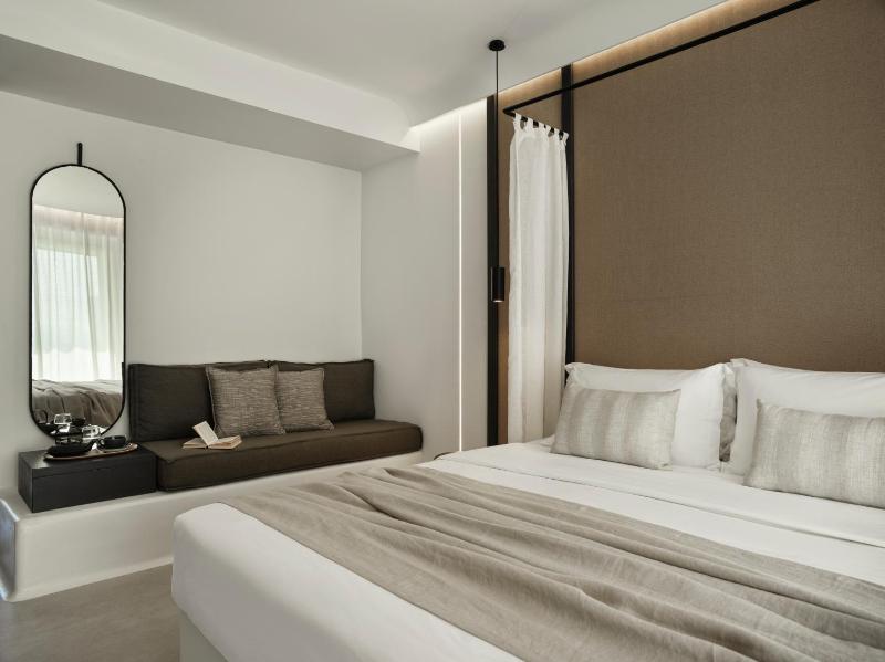 Ezio Bo Luxury Living - image 16