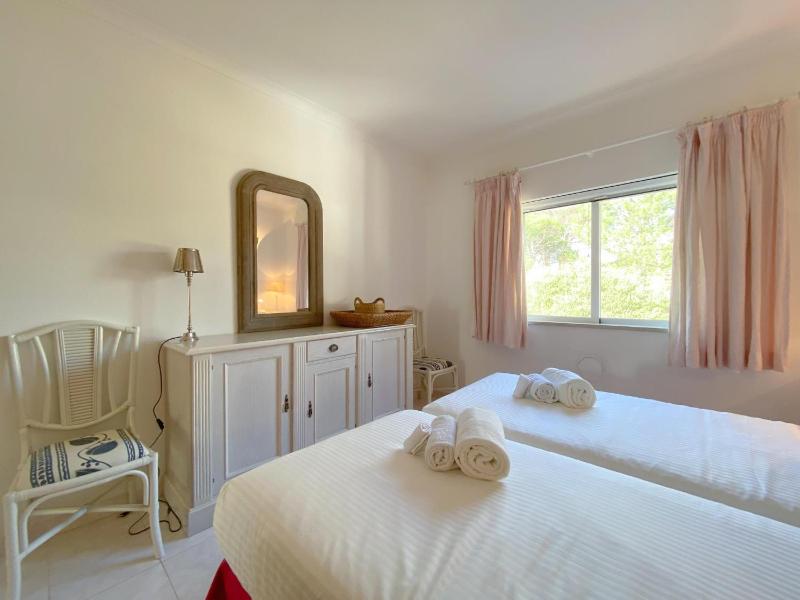 Charming Penthouse with Sea View in Lagos #1931 - image 15