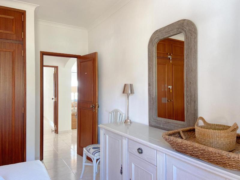 Charming Penthouse with Sea View in Lagos #1931 - image 16