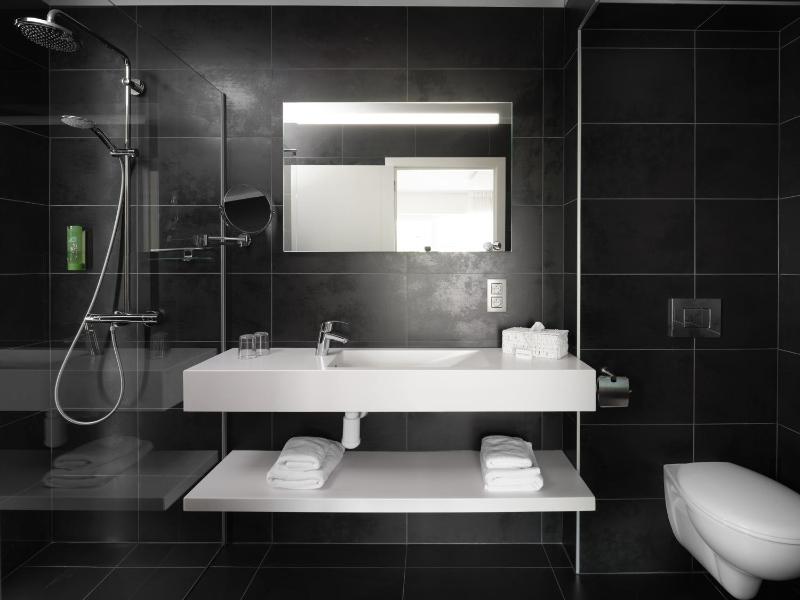 Double Room with Terrace image 2