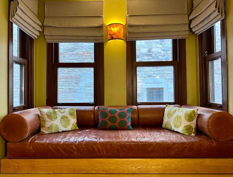 Deluxe Double Room image 3