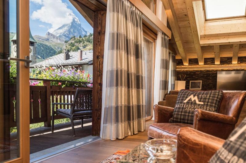 Penthouse Apartment with Matterhorn View image 3