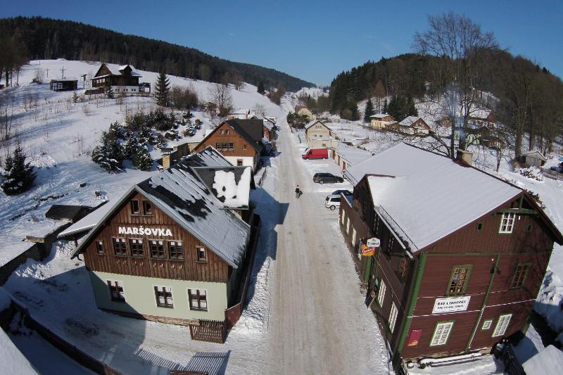 Superior Chalet image 3
