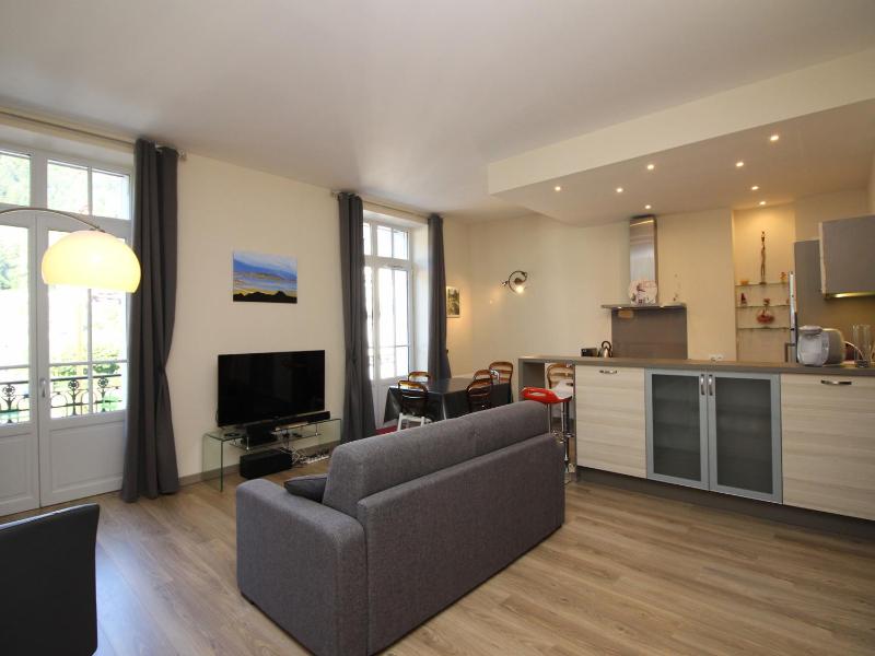 Apartment (6 Adults) image 1