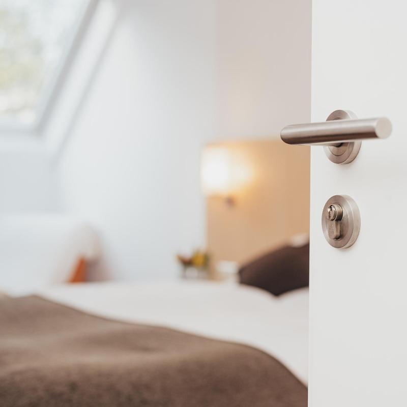 Single Room image 4