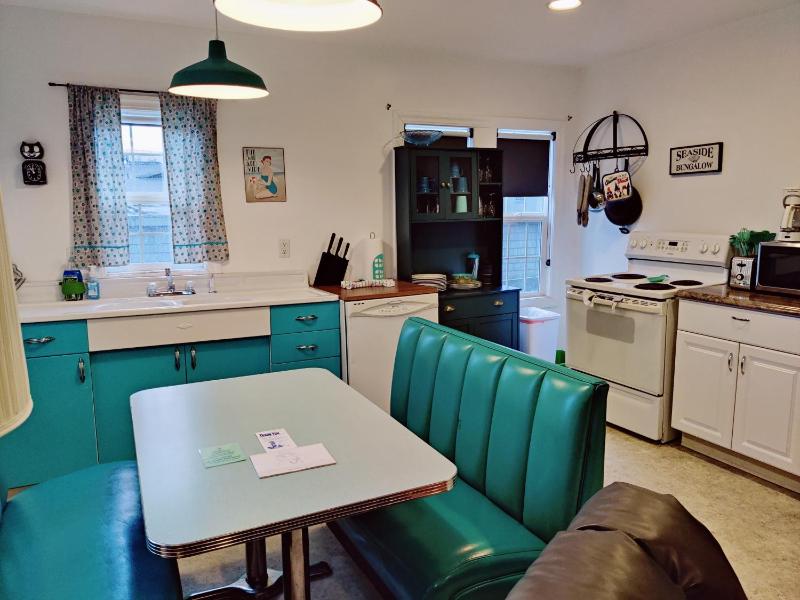 Family Bungalow - Dog Friendly image 3