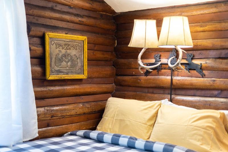 Cottage (5 Adults) image 3
