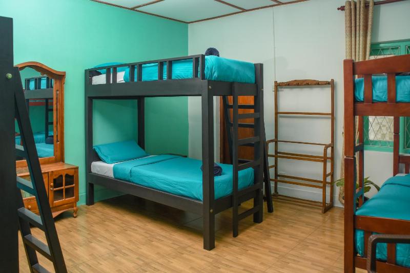 Gregory House Hostel - image 38