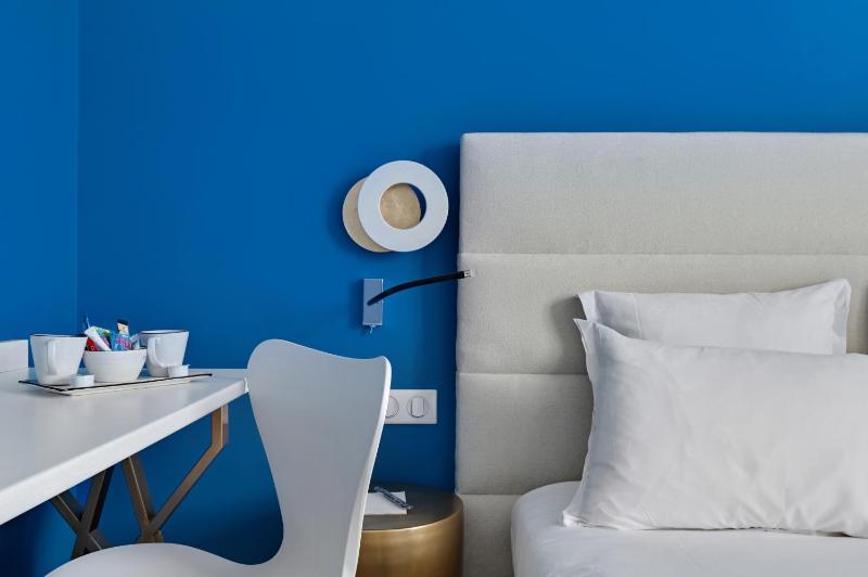 Classic Single Room image 4