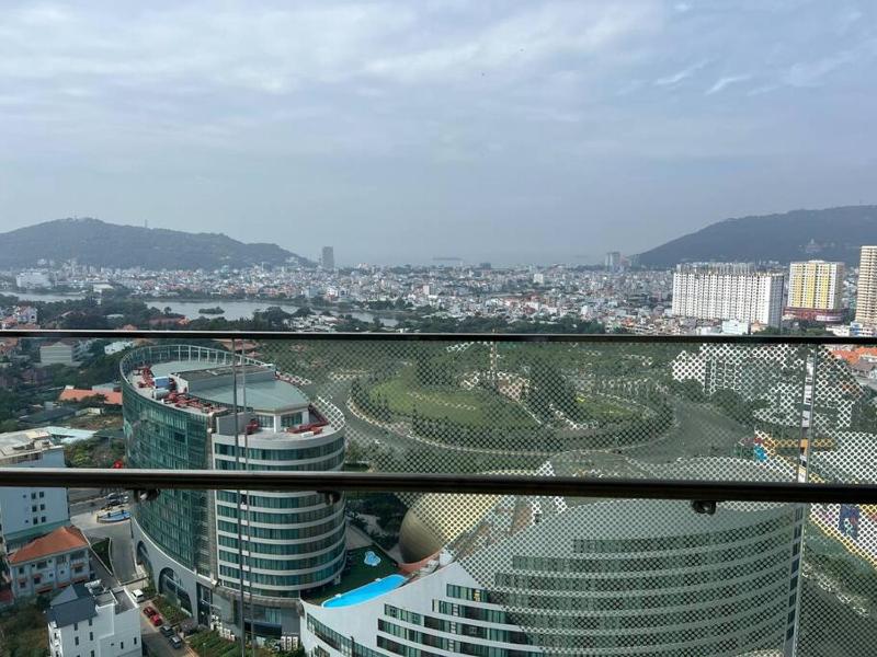 Sun and Sea Apartment - image 14