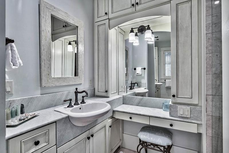 'Serendipity' Beautiful 3BR Cottage Sleeps 8 Close to Lazy River Pool at Camp WaterColor home - image 9