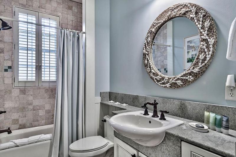 'Serendipity' Beautiful 3BR Cottage Sleeps 8 Close to Lazy River Pool at Camp WaterColor home - image 3