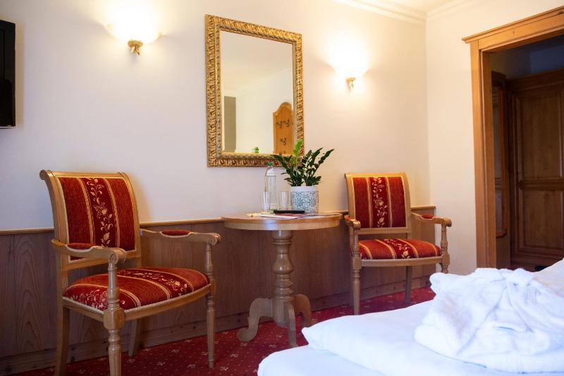 Double Room (1 Adult) image 4