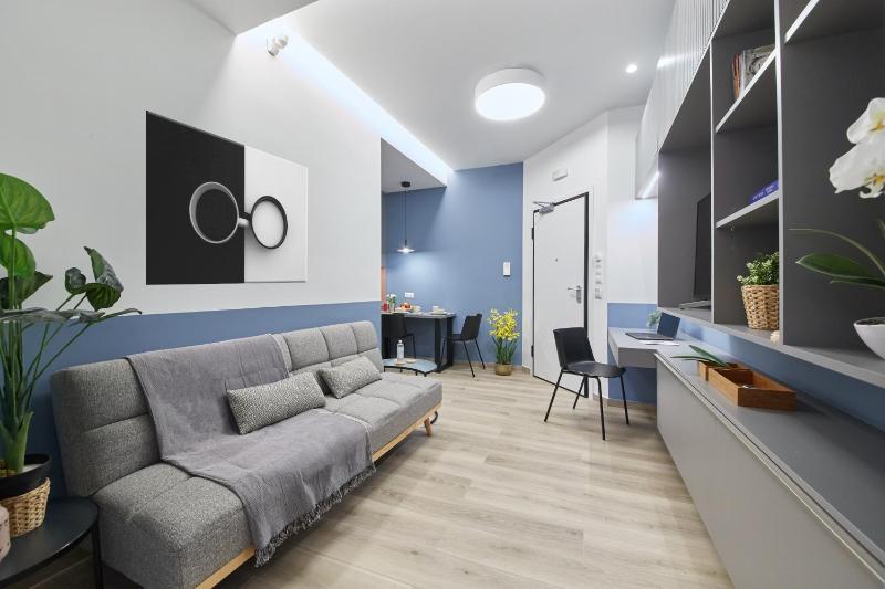 One-Bedroom Apartment image 1