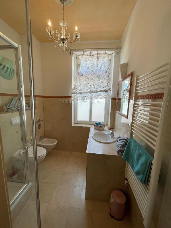 Apartment image 3