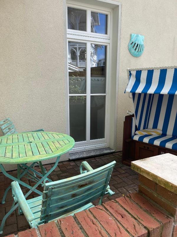 Apartment with Terrace image 2