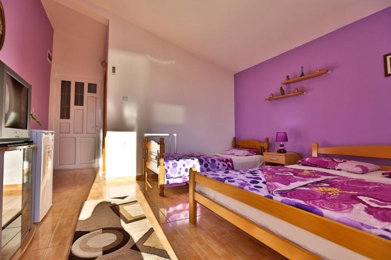 Apartment with Sea View image 2