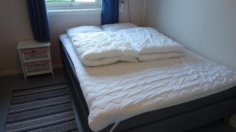 One-Bedroom Cottage image 2