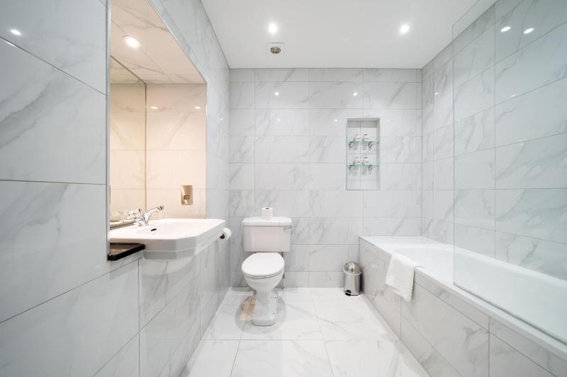 Heritage Riverview image 2