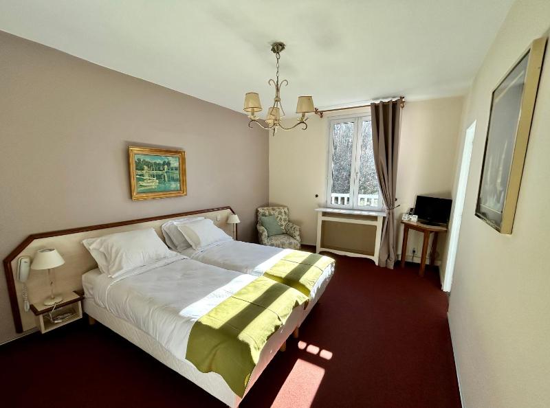 Comfort Double Room image 4
