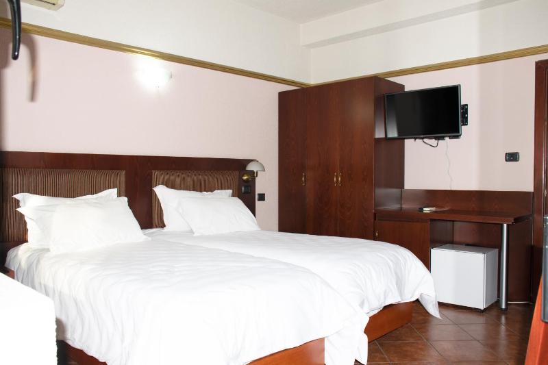 Double or Twin Room image 1