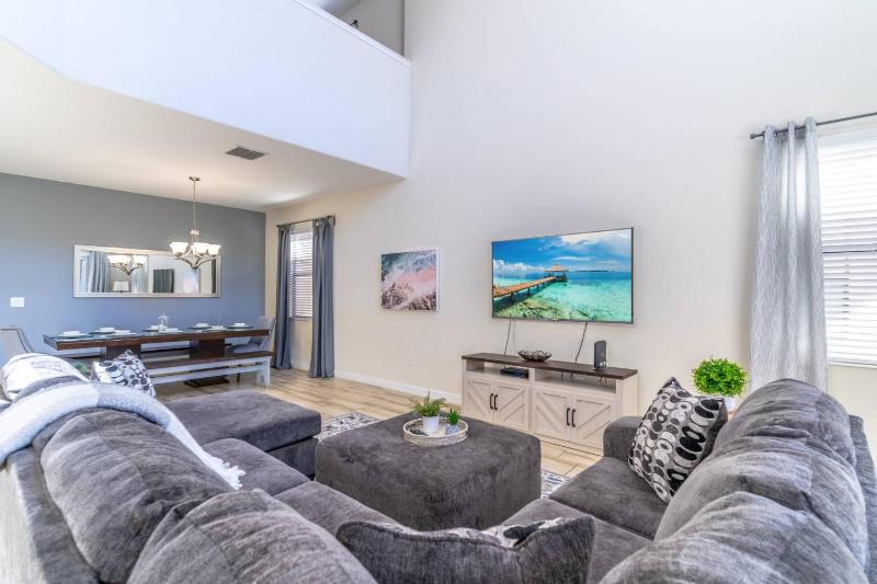 5493 Solterra - image 36