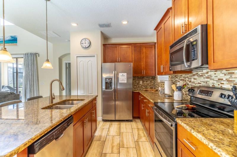 5493 Solterra - image 39