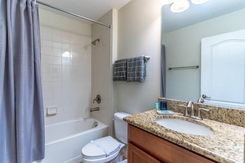 5493 Solterra - image 14