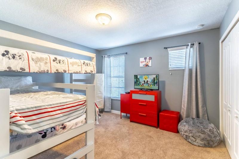 5493 Solterra - image 42