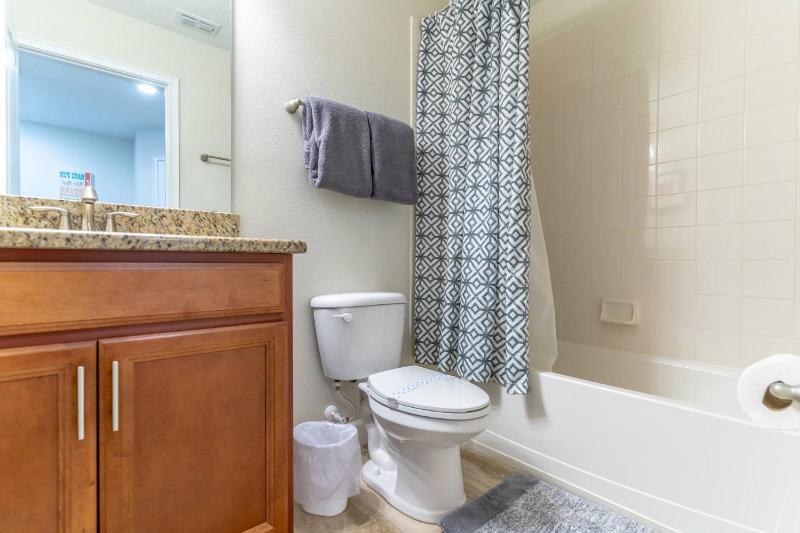 5493 Solterra - image 34