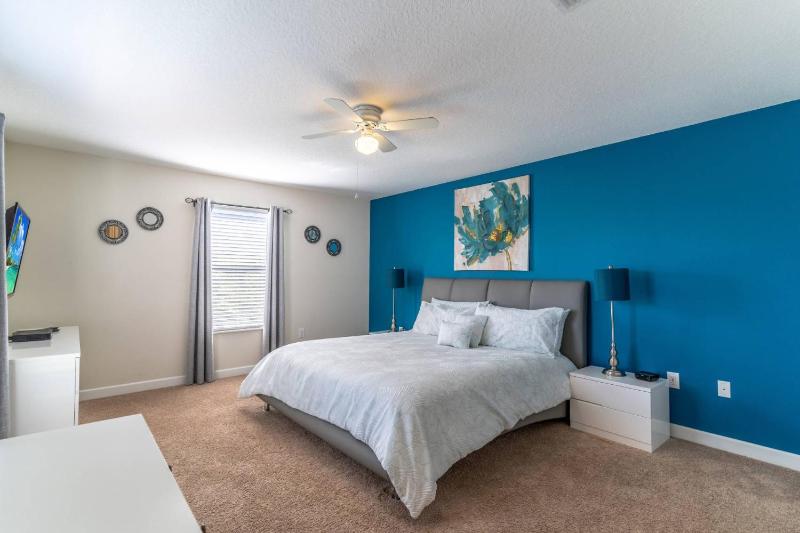 5493 Solterra - image 9