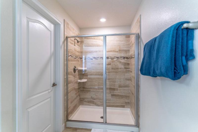 5493 Solterra - image 44